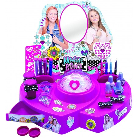 MAGGIE E BIANCA FASHION FRIENDS NAIL  SALON  SIMBA