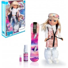 NANCY SNOW FASHION FAMOSA 